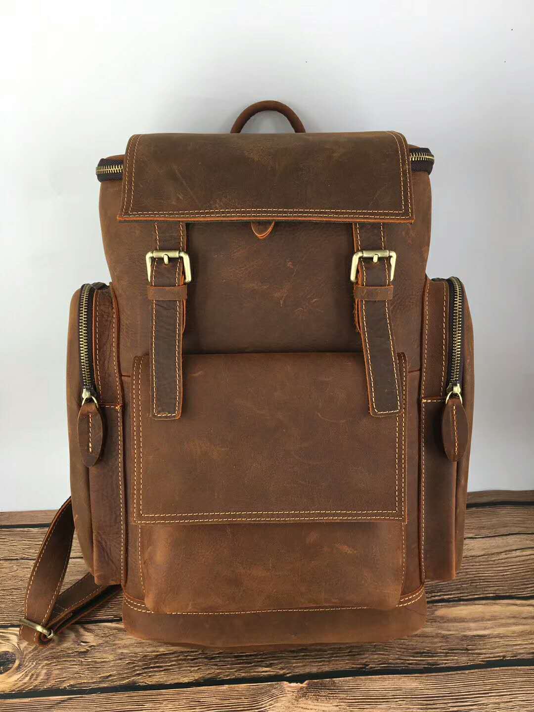 Men’s Genuine Leather Laptop Backpack – Large Capacity 15.6-Inch Computer Bag for Travel and Work