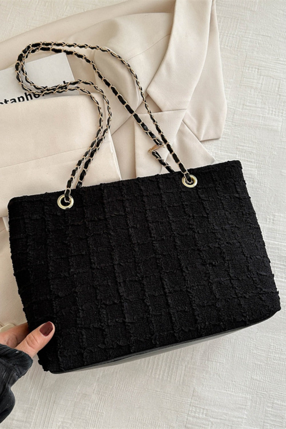 Textured Polyester Chain Tote Bag – Medium Shoulder Handbag for Everyday Style