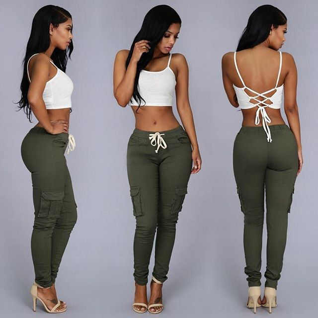 Streamline Chic: Women's Dual Pocket Slim-Fit Pants