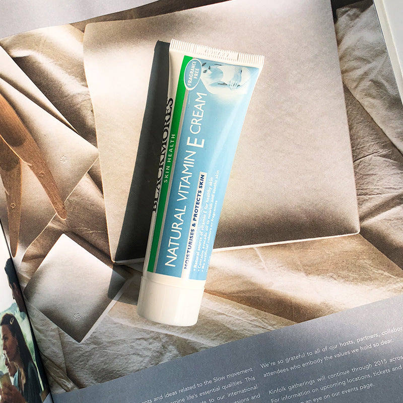 Vitamin E Milk Nourishing Moisturizing VE Cream – Hydrating & Pore-Refining Skincare