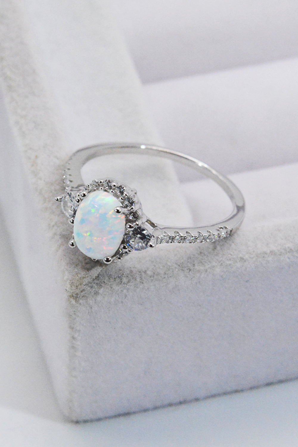 925 Sterling Silver Opal Engagement Ring – Platinum-Plated Oval Cut with Halo Accent Stones