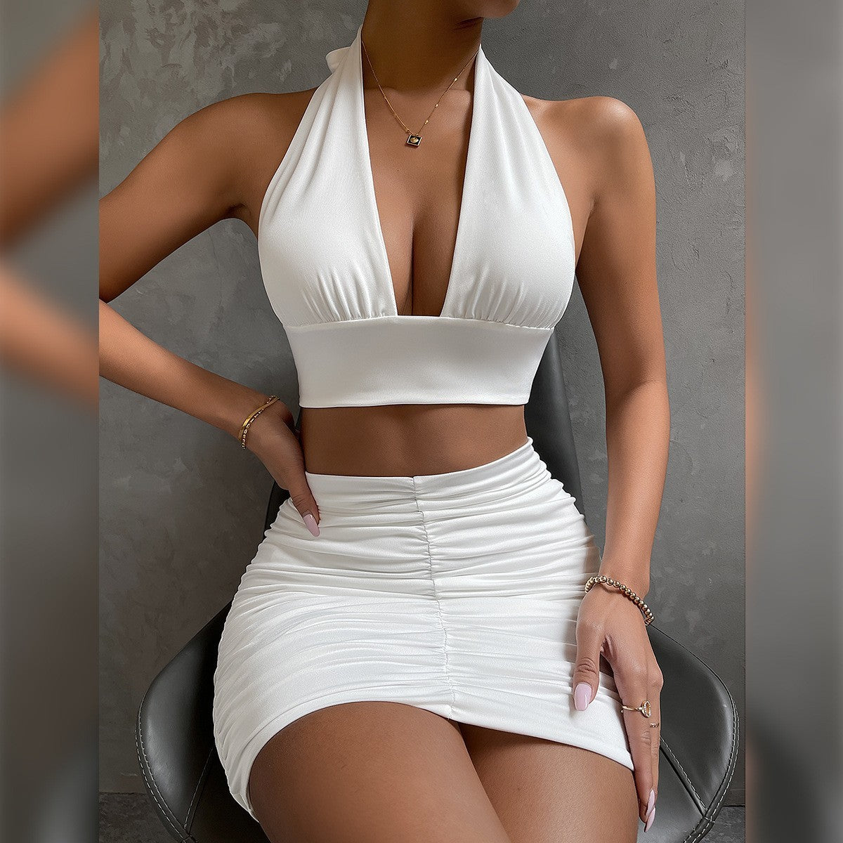2-Piece Halter Lace-Up Crop Top & Pleated Mini Skirt Set – Hip-Hugging Women’s Dress Suit in Black, White, or Green