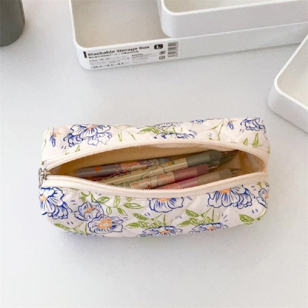3-Piece Quilted Floral Makeup Bag Set – Aesthetic Cotton Travel Cosmetic Organizers