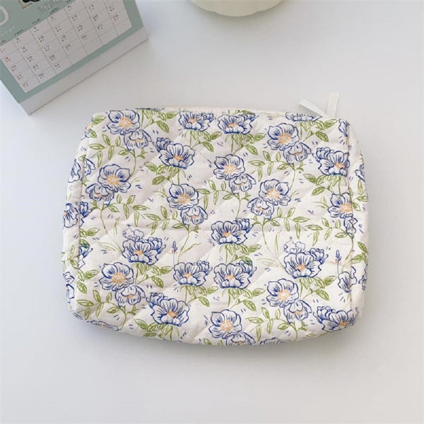 3-Piece Quilted Floral Makeup Bag Set – Aesthetic Cotton Travel Cosmetic Organizers