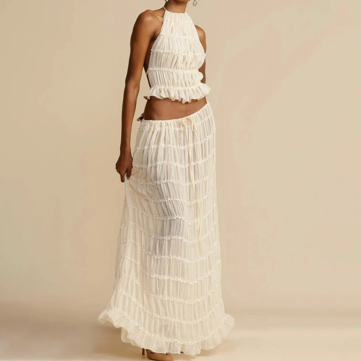 Sexy 2-Piece Backless Halter Crop Top & Oversized Pleated Maxi Skirt – High Waist Summer Dress Set in White or Yellow