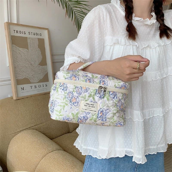 3-Piece Quilted Floral Makeup Bag Set – Aesthetic Cotton Travel Cosmetic Organizers