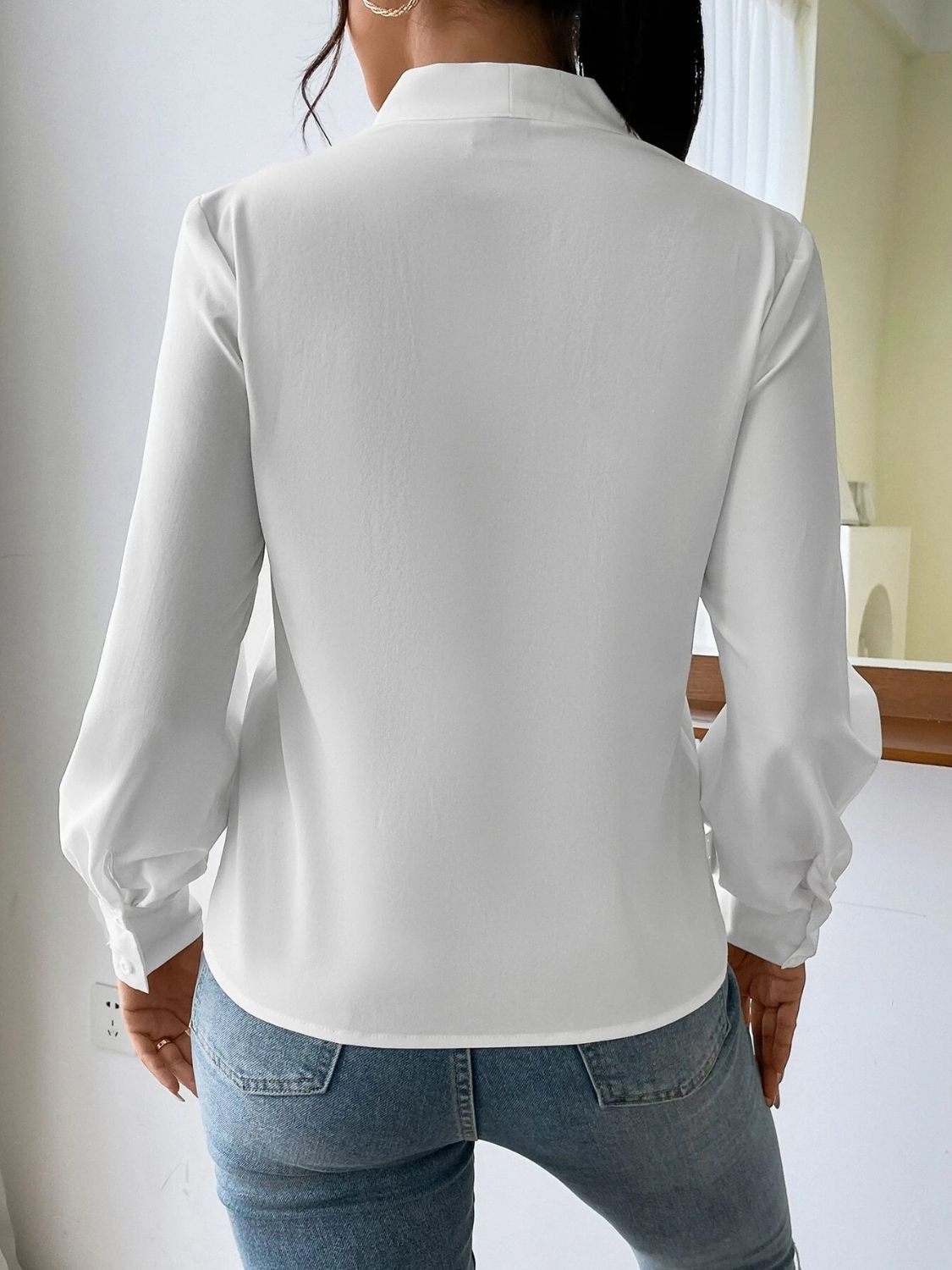 V Neck Long Sleeve Top