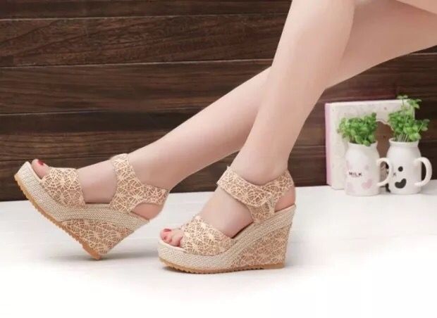 Elegant Nonslip Summer Sandals with Fish Mouth Toe Shoe Design