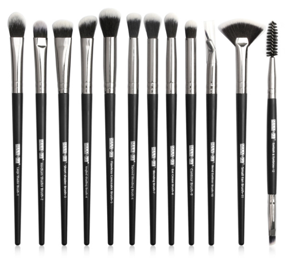 Precision Beauty: 12 High-Quality Makeup Brush Set