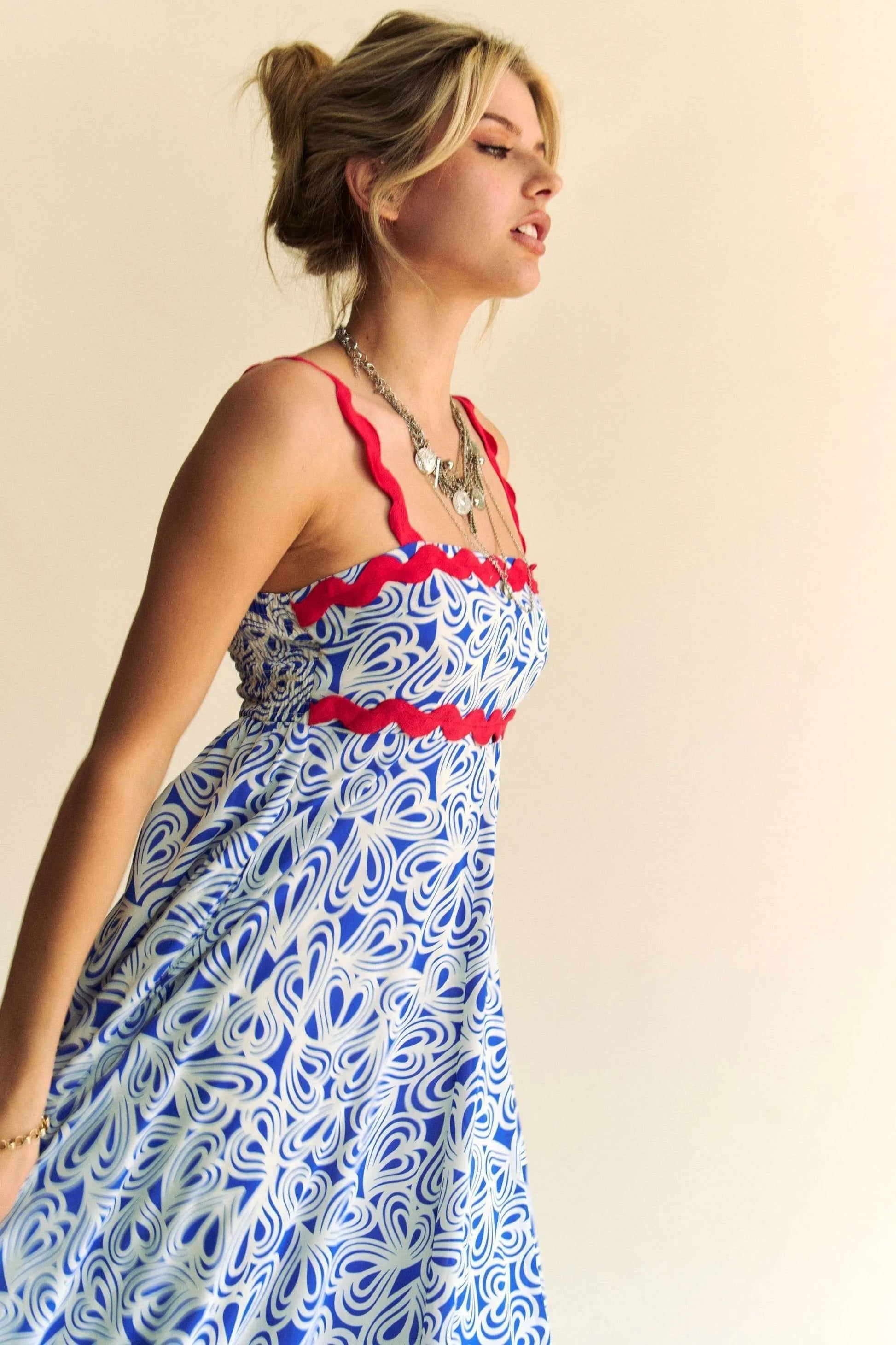 38ff7376aad04349bd76801c16f3bc82-Max-Origin