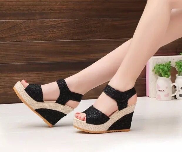 Elegant Nonslip Summer Sandals with Fish Mouth Toe Shoe Design