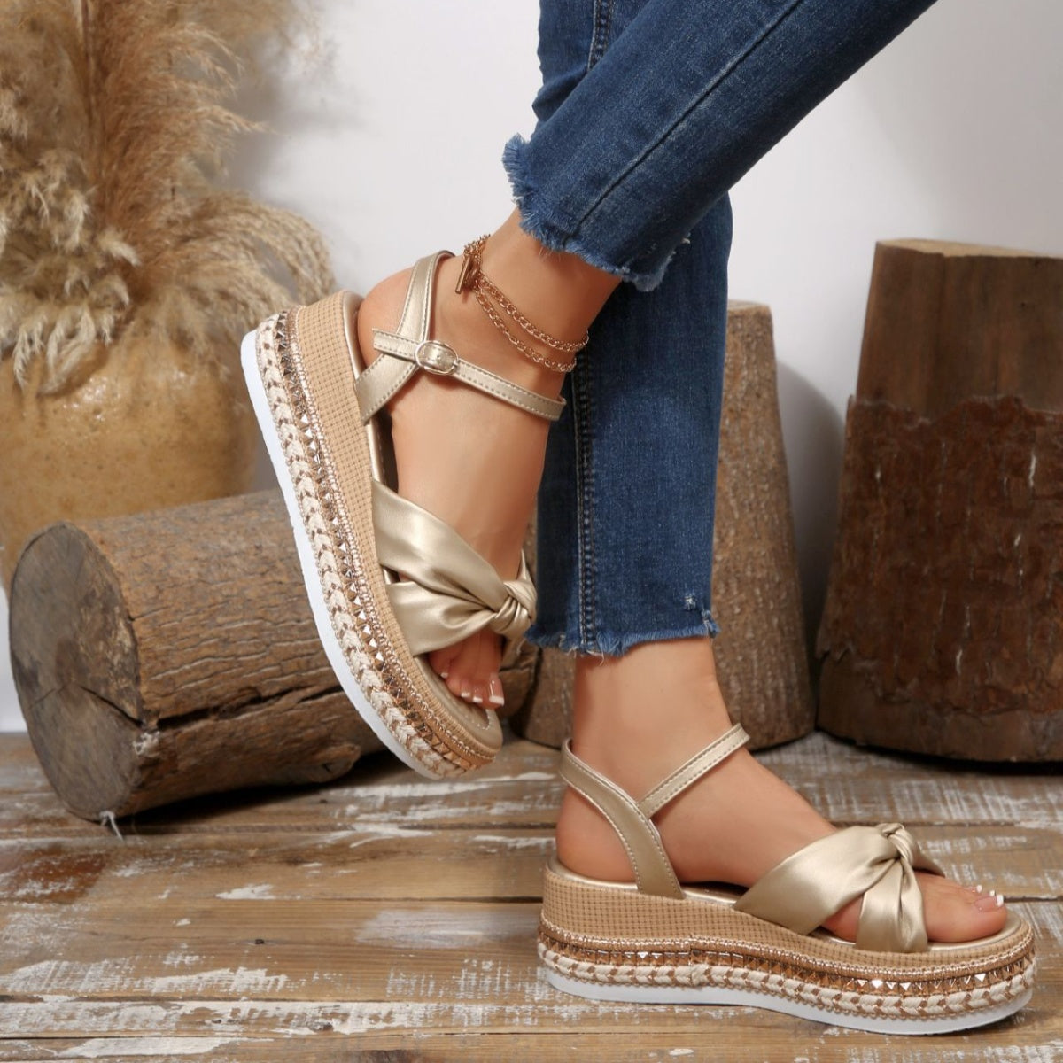 68d8dfe2-9fb6-4cd6-85b2-fb21206be7d6-Max