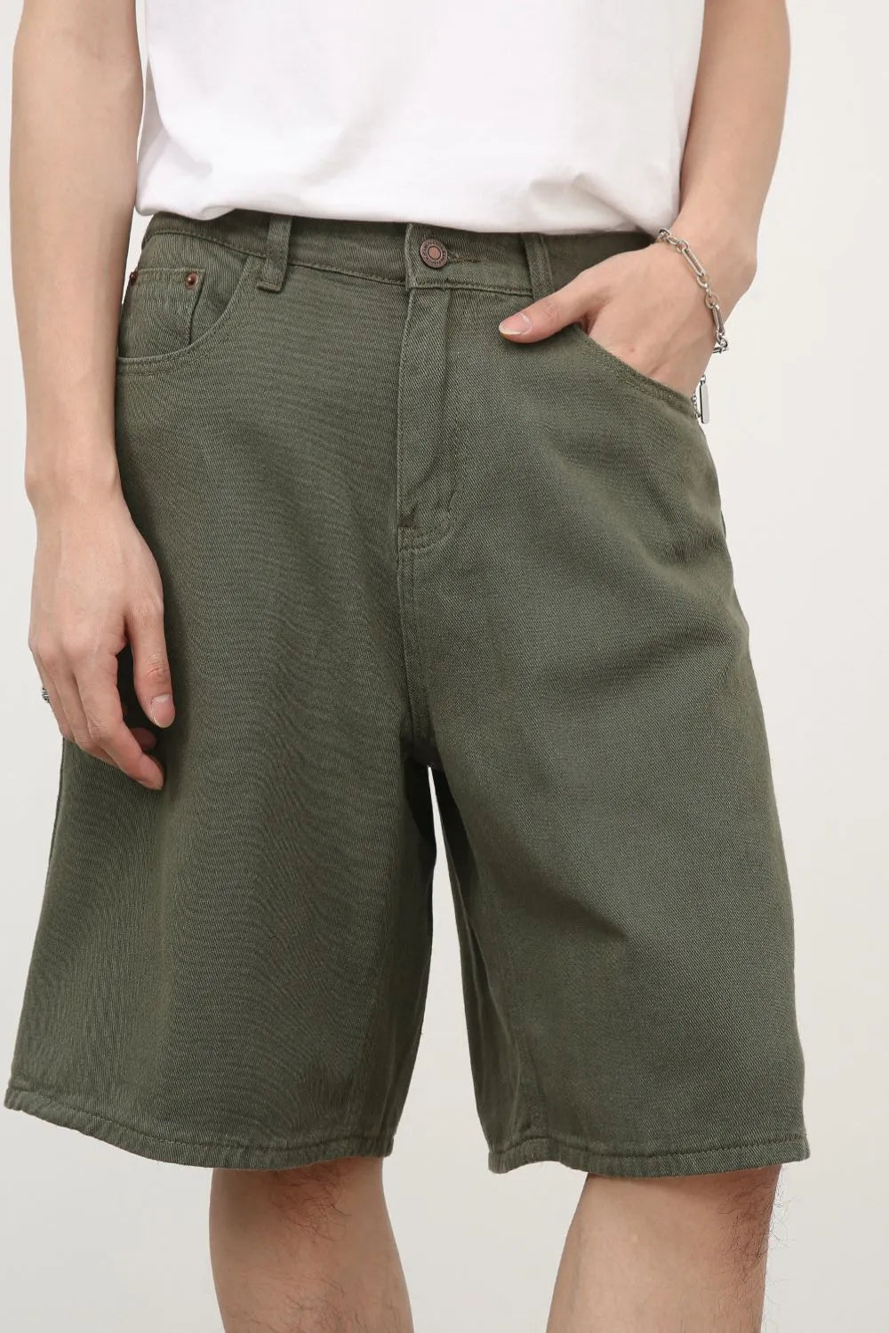 8c470290-d1ad-4a00-800c-b7d788812797-Max