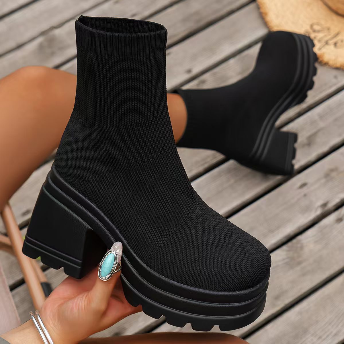 Round Toe Block Heel Boots