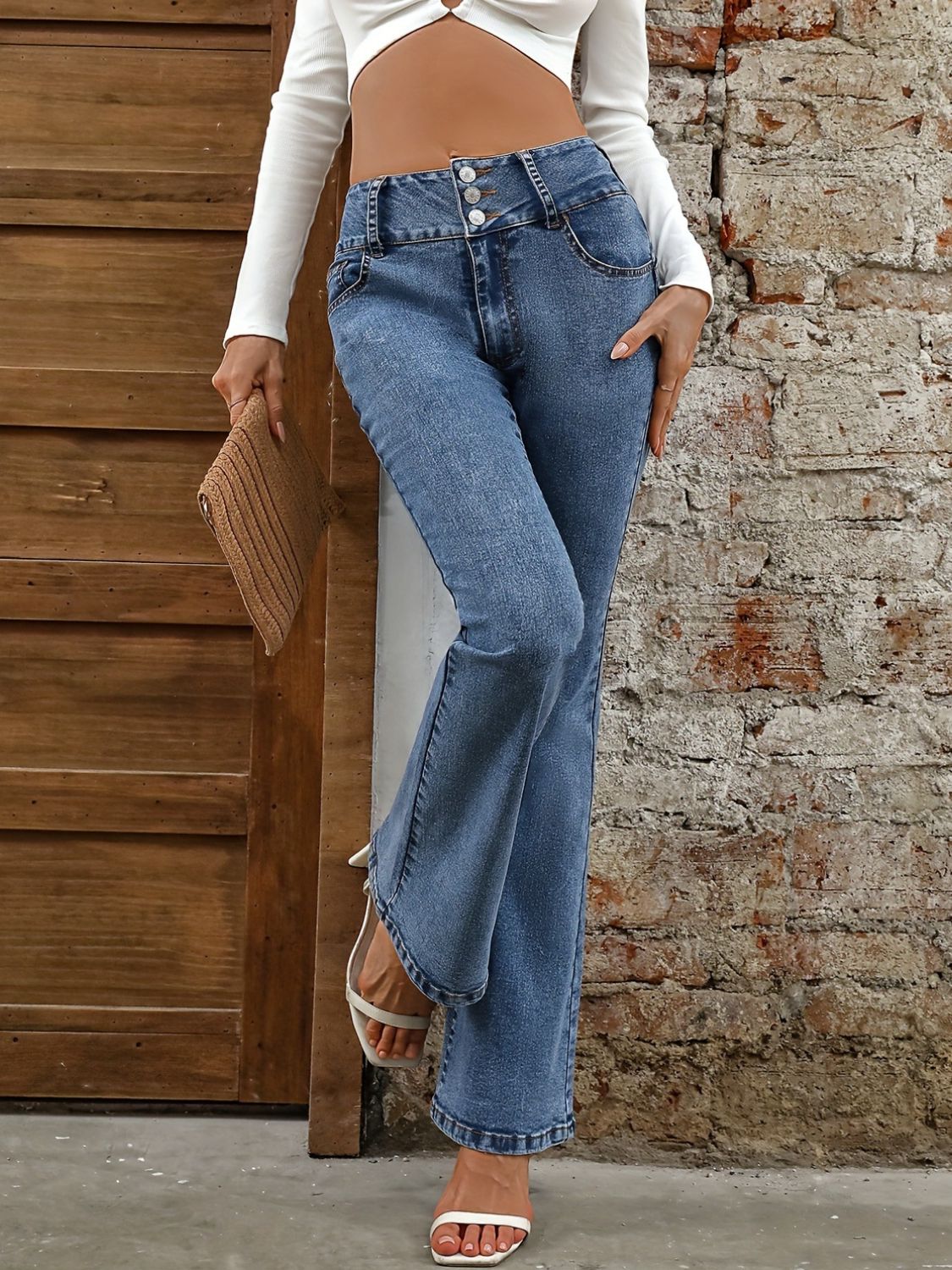 Bootcut Jeans with Pockets – Slight Stretch High-Rise Denim for Women