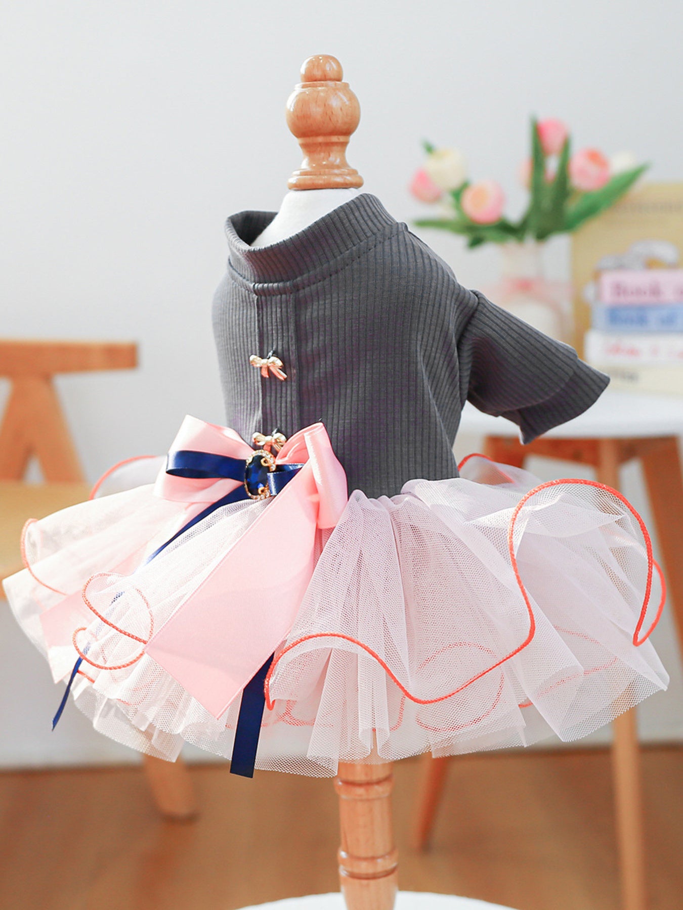 bf7e6a48daf646e78d77f5599d8edf78-Max