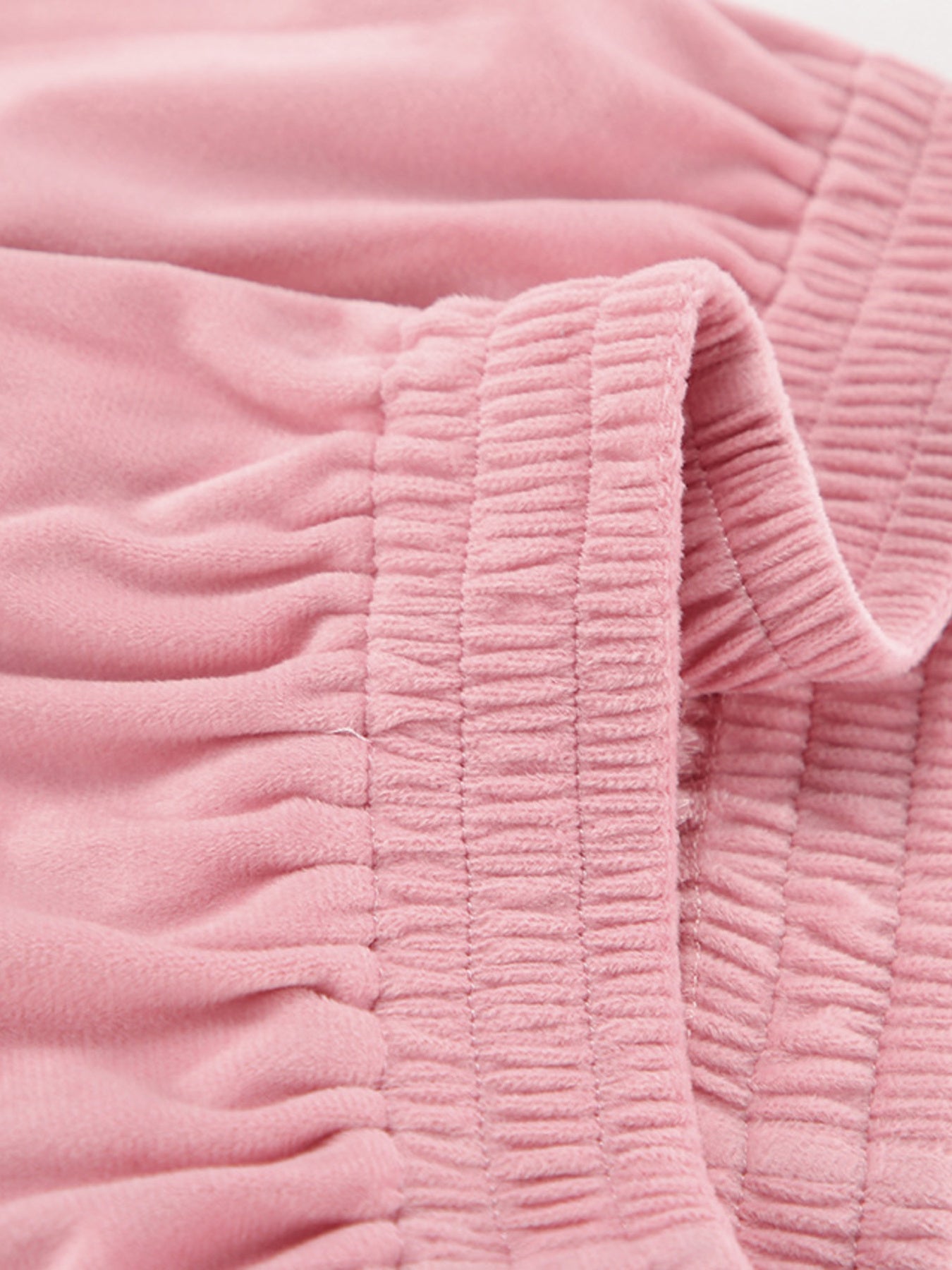 d724997c95f449c4ba41b13945701edd-Max