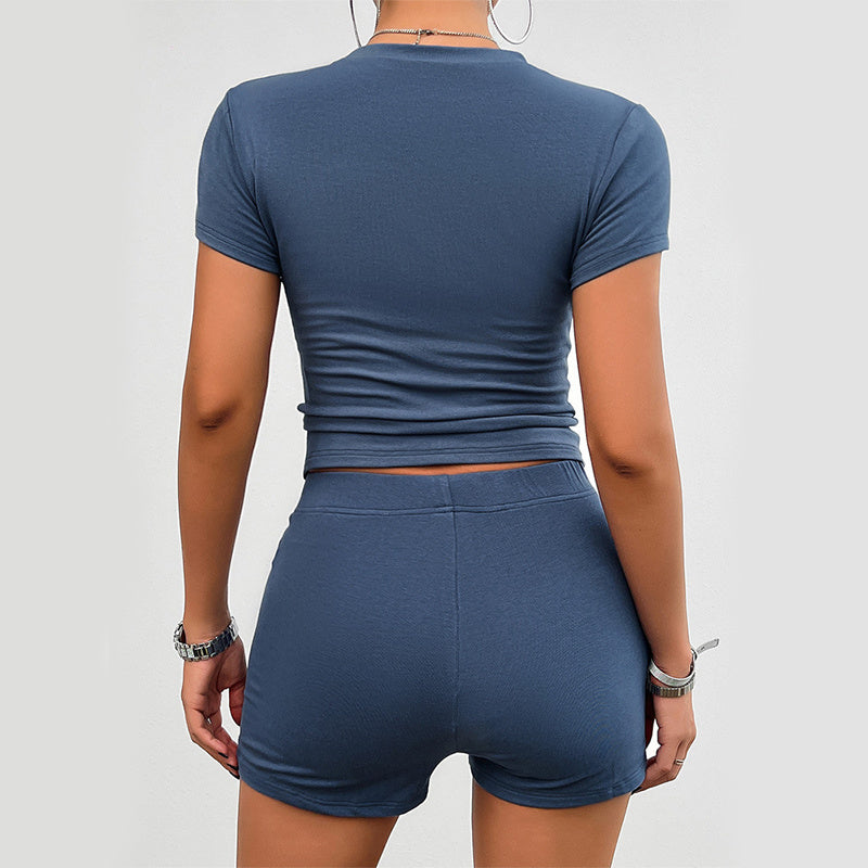 Women’s Solid Color Slim Sports Set – 2-Piece Summer Outfit with Short-Sleeve Round Neck T-Shirt & Elastic Shorts